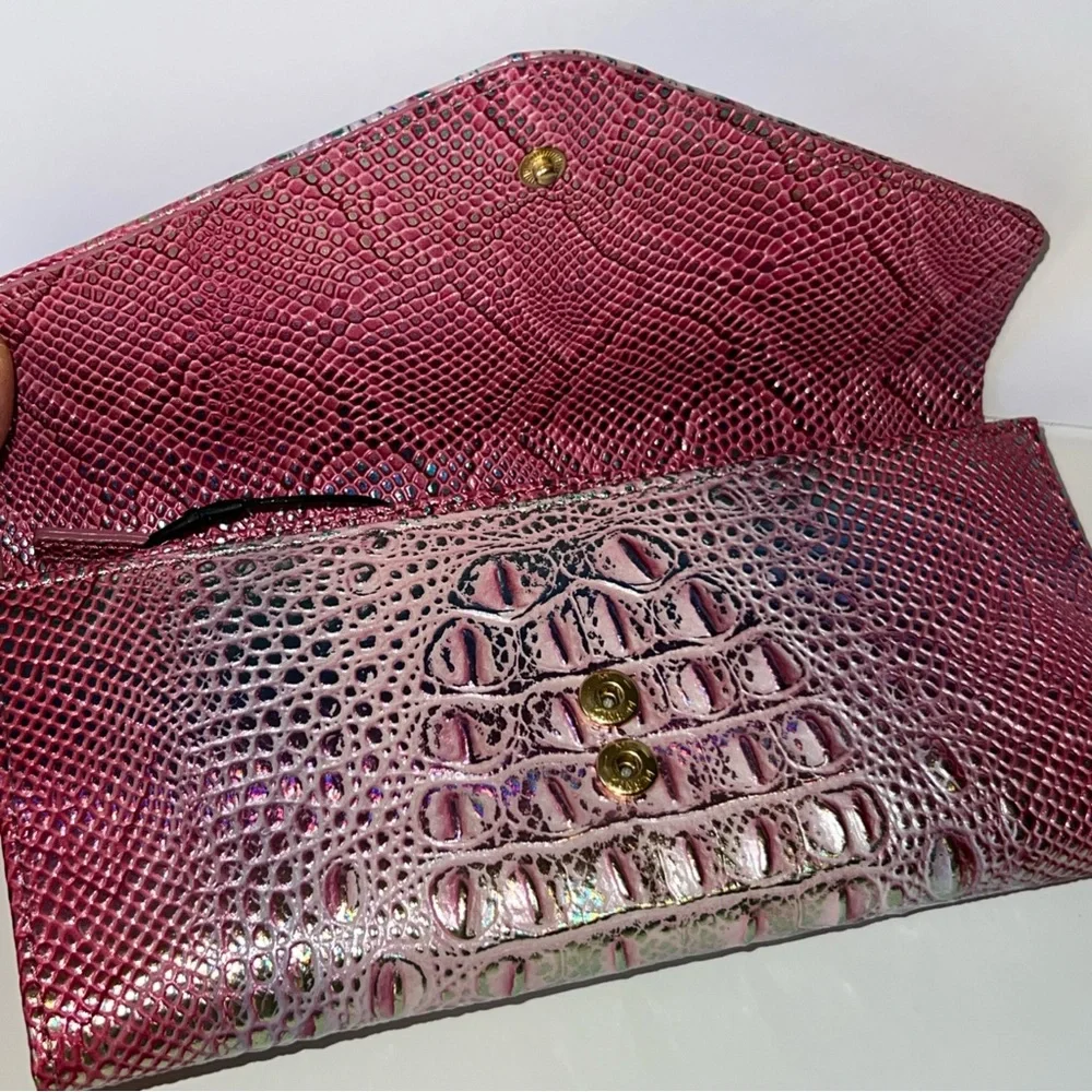 Brahmin Veronica Multi Sandial  wallet
